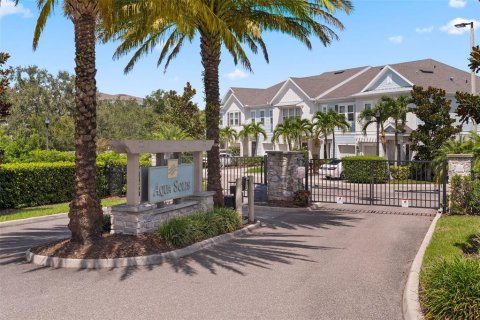 Townhouse in Dunedin, Florida 3 bedrooms, 138.24 sq.m. № 1912797 - photo 30