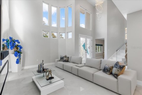 Villa ou maison à vendre à Oldsmar, Floride: 4 chambres, 303.79 m2 № 1574368 - photo 9