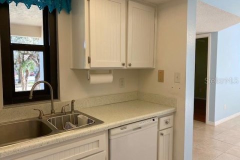 Copropriété à louer à Port Charlotte, Floride: 2 chambres, 77.85 m2 № 2112292 - photo 8