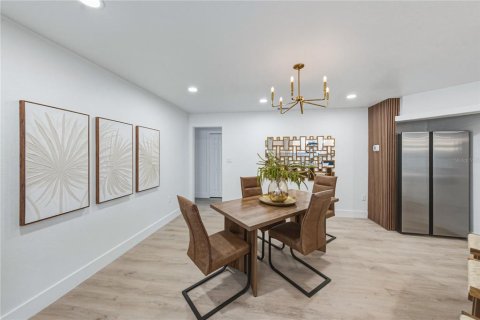 Villa ou maison à vendre à Seminole, Floride: 3 chambres, 158.4 m2 № 2133656 - photo 25