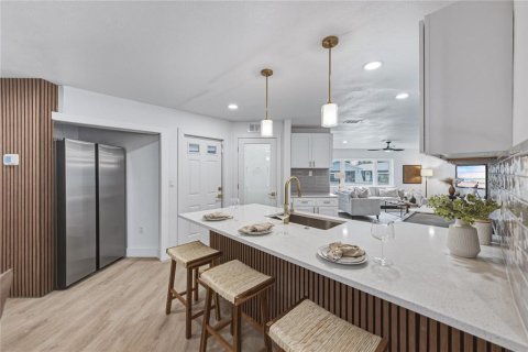 Villa ou maison à vendre à Seminole, Floride: 3 chambres, 158.4 m2 № 2133656 - photo 21