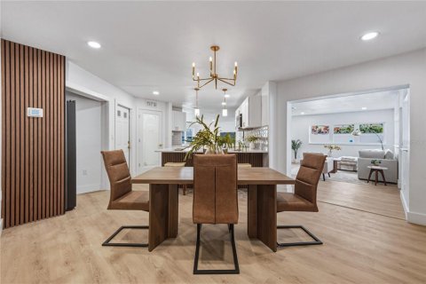 Villa ou maison à vendre à Seminole, Floride: 3 chambres, 158.4 m2 № 2133656 - photo 24