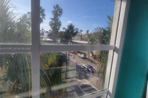 Studio in the Condo in Miami Beach, Florida № 2033543 - photo 3