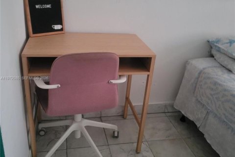 Studio in the Condo in Miami Beach, Florida № 2033543 - photo 11