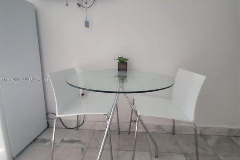 Studio in the Condo in Miami Beach, Florida № 2033543 - photo 14