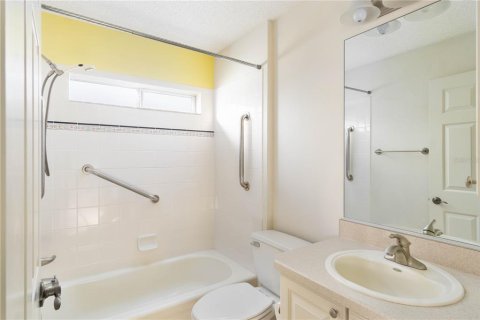 Casa en venta en The Villages, Florida, 4 dormitorios, 208.66 m2 № 1810633 - foto 29