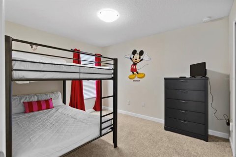 Casa en venta en Kissimmee, Florida, 6 dormitorios, 305.74 m2 № 2384233 - foto 21