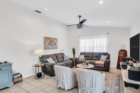 House in Tarpon Springs, Florida 3 bedrooms, 131.74 sq.m. № 1765509 - photo 15