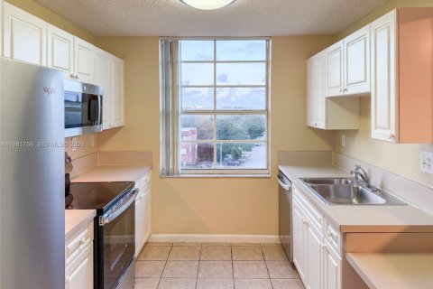 Condo in Fort Lauderdale, Florida, 3 bedrooms  № 2042993 - photo 8