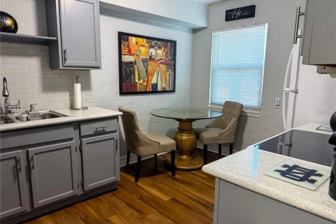 Villa ou maison à vendre à Orlando, Floride: 4 chambres, 159.79 m2 № 1792785 - photo 7