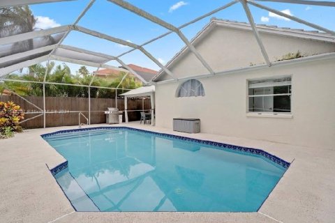 Villa ou maison à louer à Wellington, Floride: 4 chambres, 159.05 m2 № 1868688 - photo 1