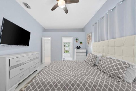 Villa ou maison à louer à Wellington, Floride: 4 chambres, 159.05 m2 № 1868688 - photo 15