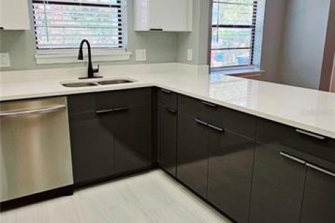 Apartamento en alquiler en Clearwater, Florida, 3 dormitorios, 103.68 m2 № 1773084 - foto 13