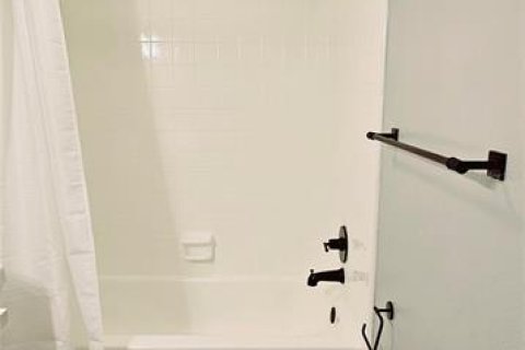 Apartamento en alquiler en Clearwater, Florida, 3 dormitorios, 103.68 m2 № 1773084 - foto 24