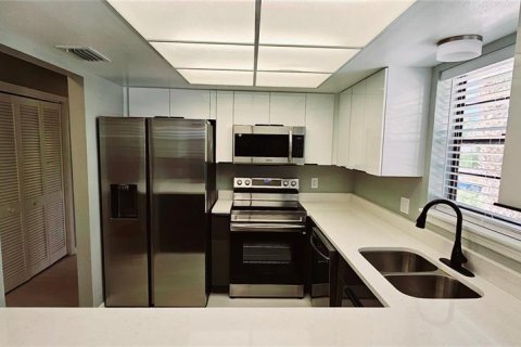 Apartamento en alquiler en Clearwater, Florida, 3 dormitorios, 103.68 m2 № 1773084 - foto 3