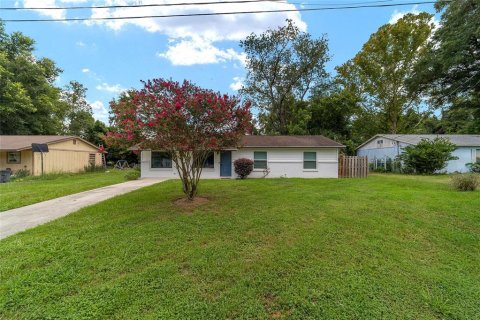House in Summerfield, Florida 3 bedrooms, 113.71 sq.m. № 1878196 - photo 2