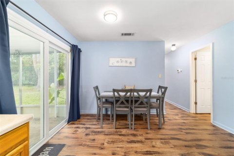 House in Summerfield, Florida 3 bedrooms, 113.71 sq.m. № 1878196 - photo 8