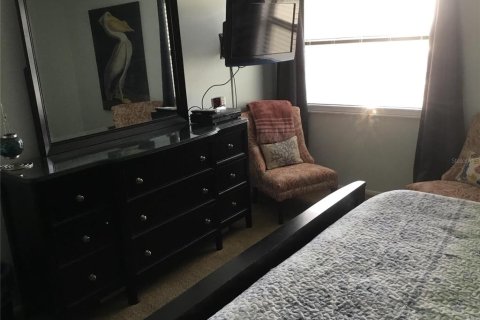Condo in New Smyrna Beach, Florida, 2 bedrooms  № 2108451 - photo 8