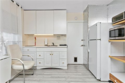 Casa en venta en Oakland Park, Florida, 3 dormitorios, 125.14 m2 № 1957847 - foto 26