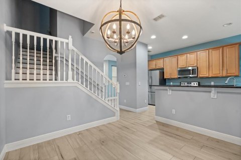 Adosado en alquiler en Oviedo, Florida, 3 dormitorios, 139.54 m2 № 1919790 - foto 13