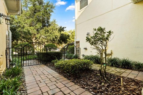 Adosado en alquiler en Oviedo, Florida, 3 dormitorios, 139.54 m2 № 1919790 - foto 4