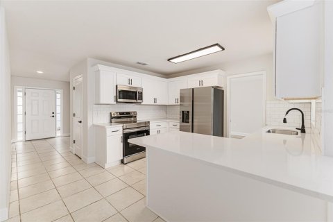 Villa ou maison à vendre à Lakeland, Floride: 4 chambres, 173.36 m2 № 2299607 - photo 29