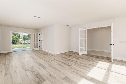 Villa ou maison à vendre à Lakeland, Floride: 4 chambres, 173.36 m2 № 2299607 - photo 10