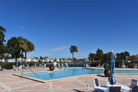 Condominio en venta en Saint Petersburg, Florida, 2 dormitorios, 76.64 m2 № 1553496 - foto 21