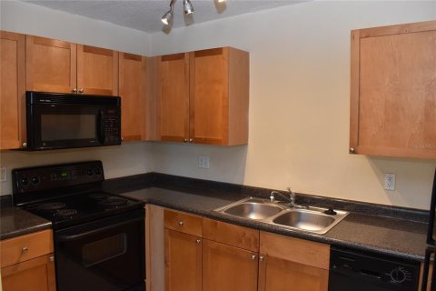 Condominio en venta en Saint Petersburg, Florida, 2 dormitorios, 76.64 m2 № 1553496 - foto 9