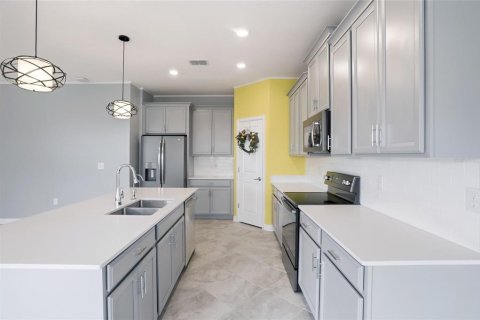 Casa en venta en Davenport, Florida, 4 dormitorios, 217.95 m2 № 2221558 - foto 15