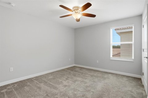 Casa en venta en Davenport, Florida, 4 dormitorios, 217.95 m2 № 2221558 - foto 24