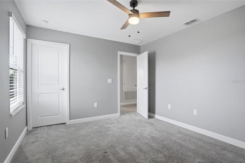 Casa en venta en Davenport, Florida, 4 dormitorios, 217.95 m2 № 2221558 - foto 27