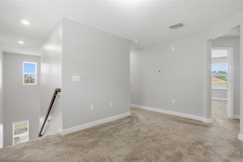 Casa en venta en Davenport, Florida, 4 dormitorios, 217.95 m2 № 2221558 - foto 23