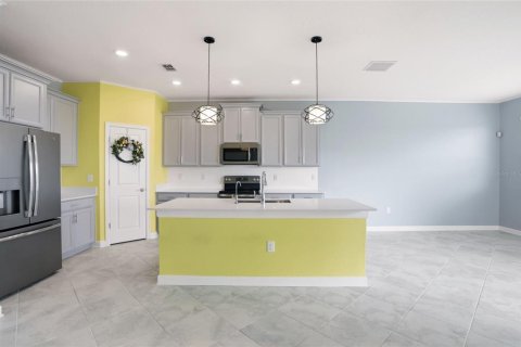 Casa en venta en Davenport, Florida, 4 dormitorios, 217.95 m2 № 2221558 - foto 13