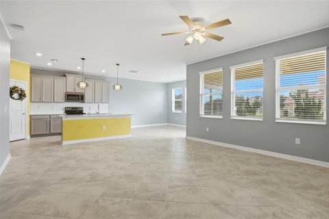 Casa en venta en Davenport, Florida, 4 dormitorios, 217.95 m2 № 2221558 - foto 10
