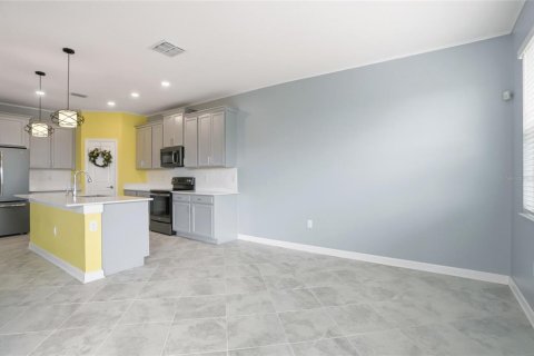 Casa en venta en Davenport, Florida, 4 dormitorios, 217.95 m2 № 2221558 - foto 19