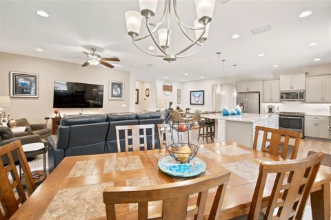 House in OCALA PRESERVE in Ocala, Florida 2 bedrooms, 190.82 sq.m. № 2423813 - photo 16