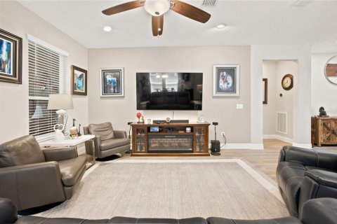 House in OCALA PRESERVE in Ocala, Florida 2 bedrooms, 190.82 sq.m. № 2423813 - photo 12
