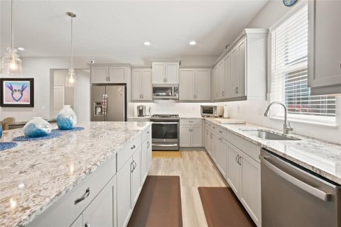 House in OCALA PRESERVE in Ocala, Florida 2 bedrooms, 190.82 sq.m. № 2423813 - photo 5