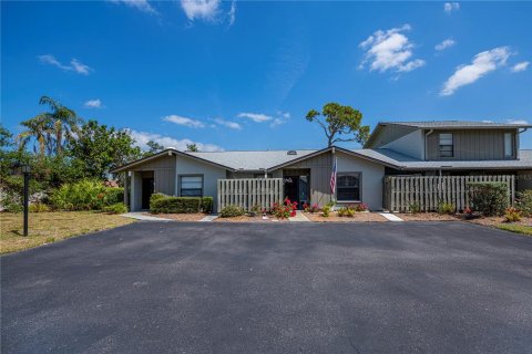 Condo in Englewood, Florida, 2 bedrooms  № 1650930 - photo 4