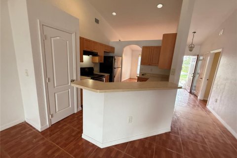 Casa en alquiler en Poinciana, Florida, 3 dormitorios, 160.16 m2 № 1841764 - foto 7