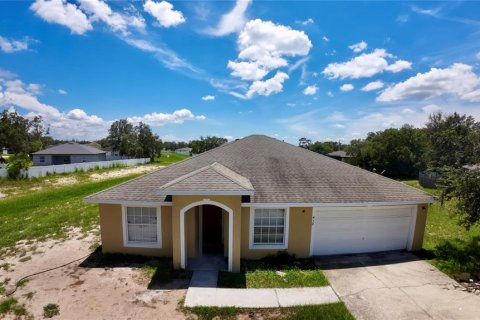 Casa en alquiler en Poinciana, Florida, 3 dormitorios, 160.16 m2 № 1841764 - foto 1
