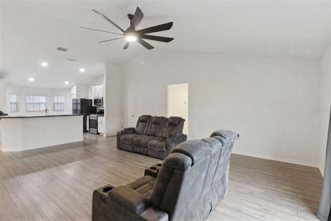 House in Winter Haven, Florida 3 bedrooms, 173.08 sq.m. № 2285320 - photo 22