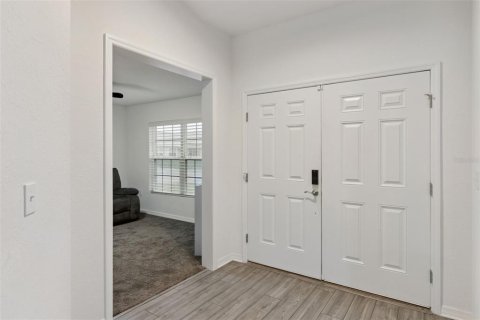 House in Winter Haven, Florida 3 bedrooms, 173.08 sq.m. № 2285320 - photo 9
