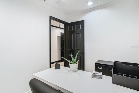 Immobilier commercial à vendre à Altamonte Springs, Floride: 47.38 m2 № 1520237 - photo 19