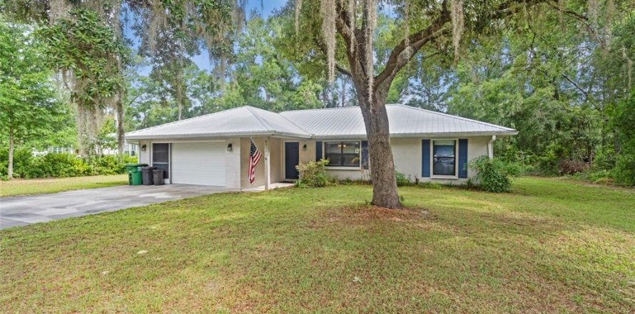 Casa en Fanning Springs, Florida 3 dormitorios, 127.28 m2 № 1784574