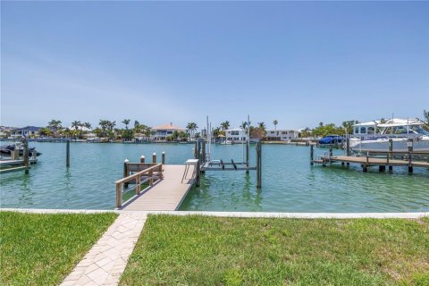 Villa ou maison à vendre à Treasure Island, Floride: 3 chambres, 150.41 m2 № 2425334 - photo 6