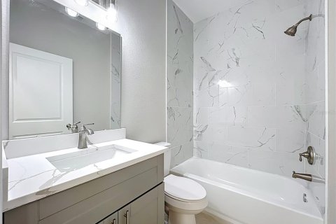 Casa en venta en Orlando, Florida, 4 dormitorios, 183.48 m2 № 1902609 - foto 15