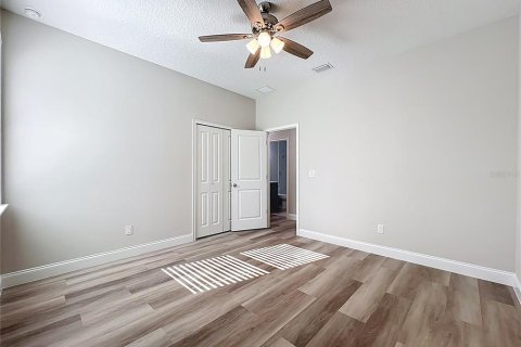 Casa en venta en Orlando, Florida, 4 dormitorios, 183.48 m2 № 1902609 - foto 14