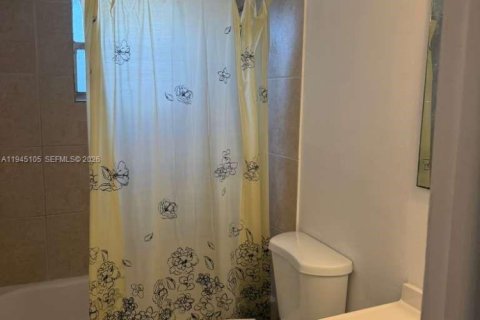 Снять в аренду кондоминиум в Холливуд, Флорида 1 спальня, 59.46м2, № 2001449 - фото 13